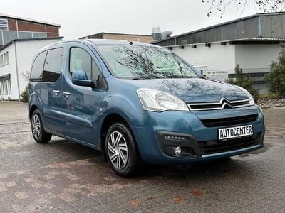 Blau Gebraucht 2016 Citroën Berlingo SELECTION Van / Kleinbus | 9.950 € (Fairer Preis)