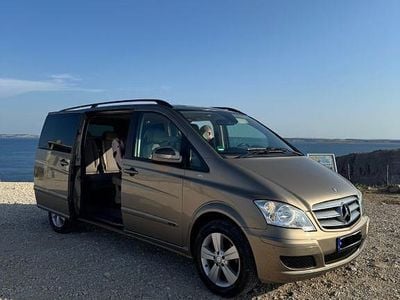 Beige Gebraucht 2011 Mercedes Viano Edition Van / Kleinbus | 10.500 € (Superpreis)
