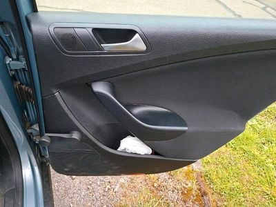 Usado VW Passat 140 HP (102 kW) 2008 Cinzento Carrinha