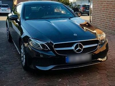 Mercedes E200