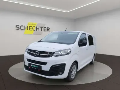 Gebraucht Opel Vivaro-e Combi 144 PS (105 kW) 2024 Kaolin weiß Van / Kleinbus