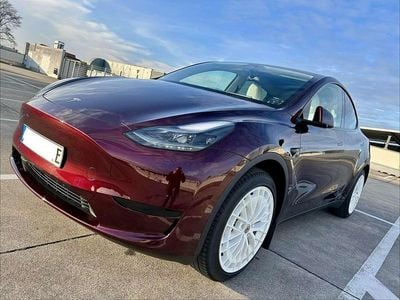 Gebraucht Tesla Model Y Standard Range 219 kW (299 PS) 2024 Rot SUV