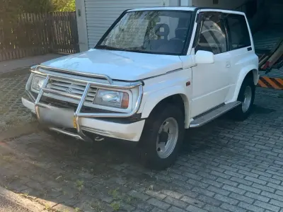 Gebraucht Suzuki Vitara 84 PS (61 kW) 1991 Weiß SUV