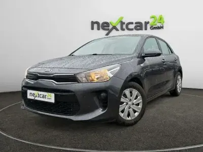 Usata Kia Rio Edition 7 84 CV (61 kW) 2018 Grigio Berlina