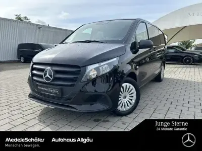 Gebraucht Mercedes Vito 163 PS (119 kW) 2024 Obsidianschwarz (metallic) Van