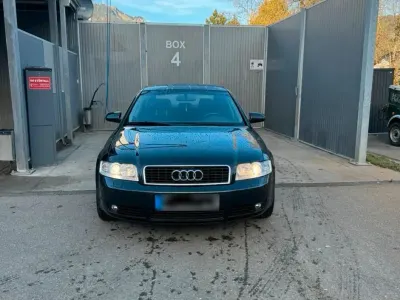 Gebraucht Audi A4 130 PS (95 kW) 2002 Limousine