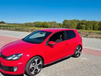 Gebraucht VW Golf VI GTI 211 PS (155 kW) 2011 Rot Kleinwagen