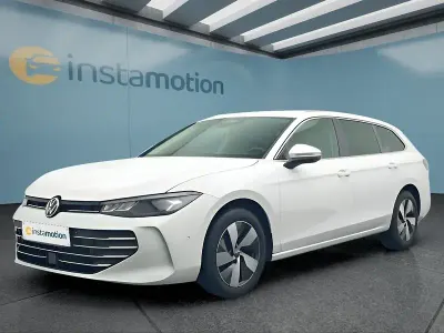 Gebraucht VW Passat 150 PS (110 kW) 2025 Weiß Kombi