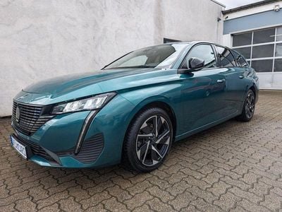 Gebraucht Peugeot 308 SW Allure 131 PS (96 kW) 2023 Blau Kombi
