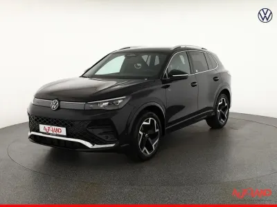 Gebraucht VW Tiguan R-line 150 PS (110 kW) 2024 Schwarz SUV