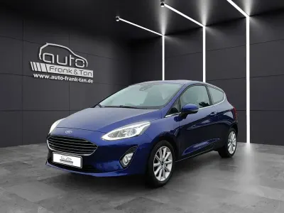 Gebraucht Ford Fiesta Titanium 101 PS (74 kW) 2017 Blau Kleinwagen