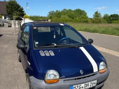 Gebraucht Renault Twingo 58 PS (42 kW) 1997 Blau Kleinwagen