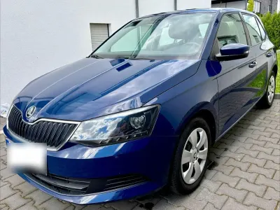 Gebraucht Skoda Fabia Active 60 PS (44 kW) 2015 Blau Limousine