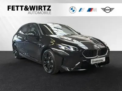 Gebraucht BMW 120 M Sport 163 PS (119 kW) 2025 Black sapphire metallic Kleinwagen