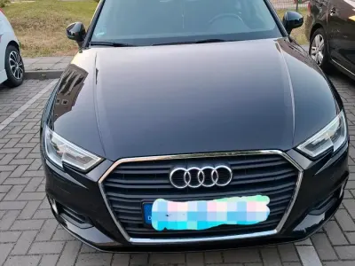 Gebraucht Audi A3 Sport 116 PS (85 kW) 2019 Schwarz Limousine