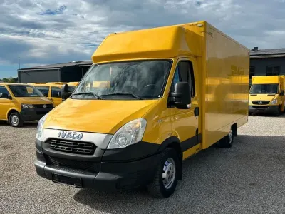 Gebraucht Iveco Daily 106 PS (77 kW) 2012 Gelb Limousine