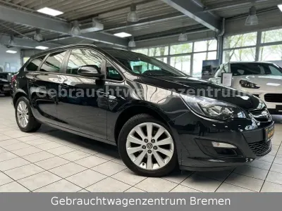 Usata Opel Astra Energy 110 CV (80 kW) 2015 Nero Station wagon