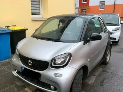 Gebraucht Smart ForTwo Coupé 71 PS (52 kW) 2019 Silber Coupé