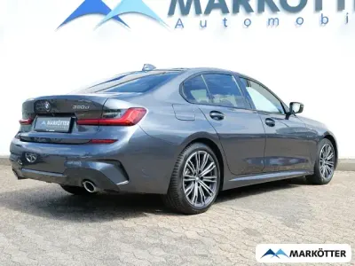 Gebraucht BMW 320 M Sport 190 PS (139 kW) 2021 Mineralgrau metallic Limousine