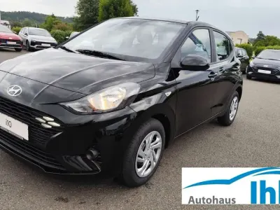 Gebraucht Hyundai i10 Select 63 PS (46 kW) 2025 Schwarz Kleinwagen