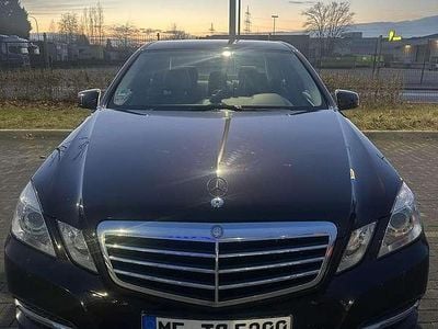 Second-hand Mercedes E250 Avantgarde 204 CP (150 kW) 2010 Berlinǎ