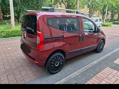 Gebraucht Fiat Qubo Dynamic 73 PS (53 kW) 2011 Rot Van / Kleinbus
