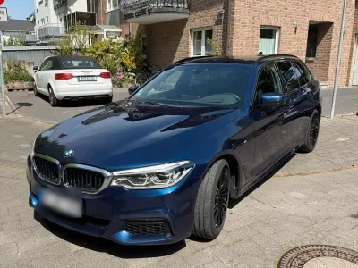 Gebraucht BMW 530 Performance 265 PS (194 kW) 2020 Blau Kombi