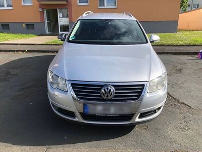 gebraucht VW Passat Variant 2.0 TDI DPF DSG 125kW Highlin...