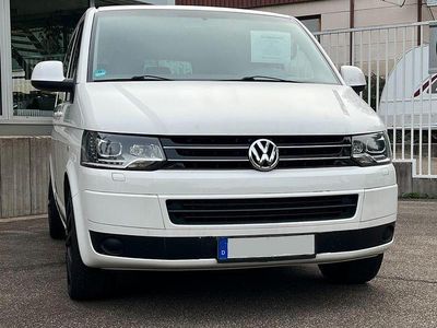 Gebraucht VW Caravelle 179 PS (131 kW) 2012 Weiß Van / Kleinbus