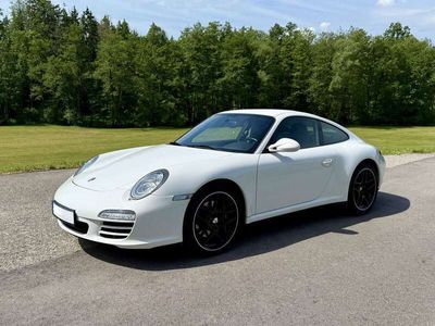Porsche 911 Carrera 4