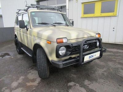 Gebraucht Lada niva 50 PS (36 kW) 2010 Andere SUV