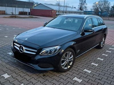 Second-hand Mercedes C200 Avantgarde 136 CP (100 kW) 2016 Negru Break