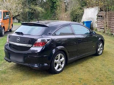 Usata Opel Astra GTC OPC 105 CV (77 kW) 2007 Nero Coupé