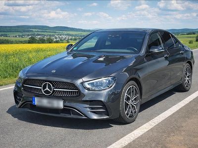 Grau Gebraucht 2020 Mercedes E400 AMG Limousine | 29.999 € (Fairer Preis)