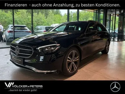 Gebraucht Mercedes E220 Avantgarde 194 PS (142 kW) 2020 Schwarz Limousine