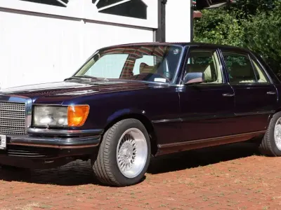 Gebraucht Mercedes 450 286 PS (210 kW) 1977 Azuritblaumetallic Limousine