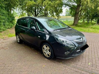 Opel Zafira Tourer