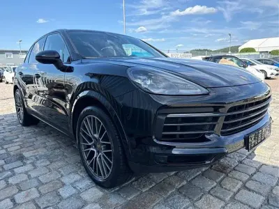 Gebraucht Porsche Cayenne Platinum Edition 340 PS (250 kW) 2023 Chromitschwarz metallic (y9t) chromitschwarz metallic (y9t) SUV