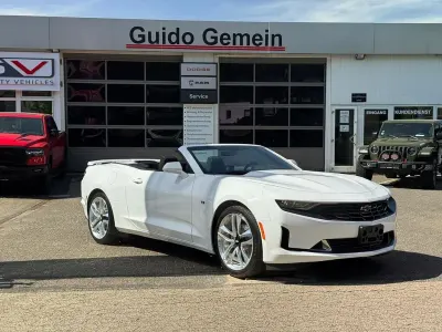 Neu Chevrolet Camaro 279 PS (205 kW) 2026 Summit white Cabrio