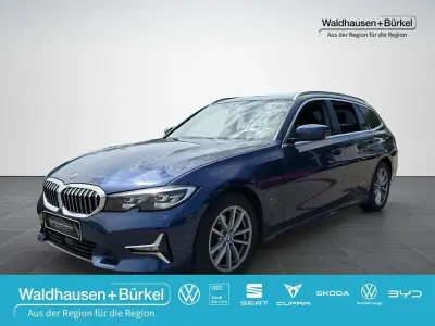 Gebraucht BMW 320 Luxury Line 190 PS (139 kW) 2020 Mediterranblau (metallic) Kombi