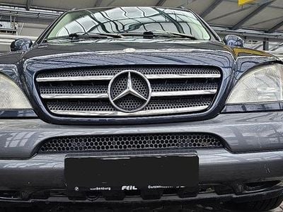 Blau Gebraucht 2001 Mercedes ML270 SUV | 7.800 € (Teuer)