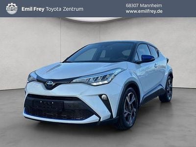 Platinumweiß perleffekt/ dach schwarz Gebraucht 2022 Toyota C-HR Team SUV | 24.490 € (Fairer Preis)