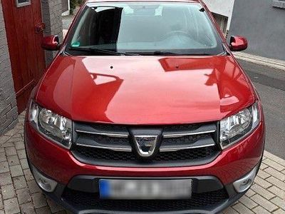 Brugt Dacia Sandero Prestige 90 HK (66 kW) 2016 Rød Sedan