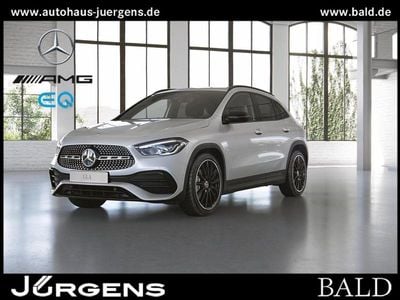 Weiss digitalweiß Gebraucht 2020 Mercedes GLA250 AMG SUV | 34.790 € (Fairer Preis)