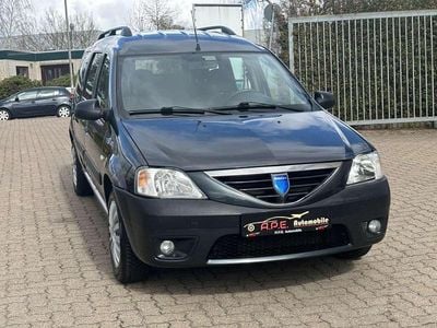 Gebraucht Dacia Logan Lauréate 105 PS (77 kW) 2008 Grau Kombi
