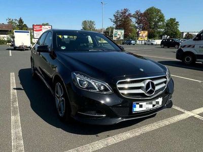 Mercedes E200