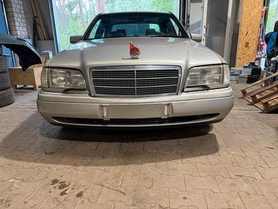 Usata Mercedes C280 193 CV (141 kW) 1993 Argento Berlina