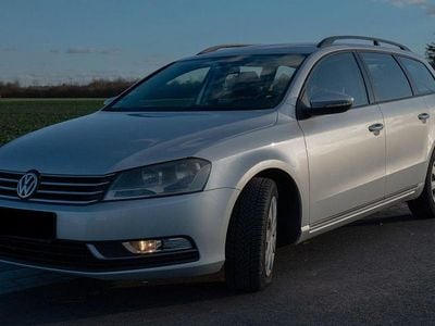 Gebraucht VW Passat Trendline 122 PS (89 kW) 2011 Silber Kombi
