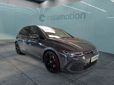 Grau Gebraucht 2023 VW Golf VIII GTI Limousine | 33.085 € (Etwas zu teuer)