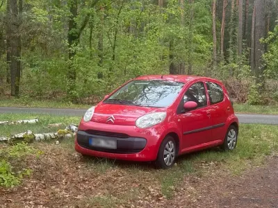 Gebraucht Citroën C1 55 PS (40 kW) 2008 Rot Kleinwagen